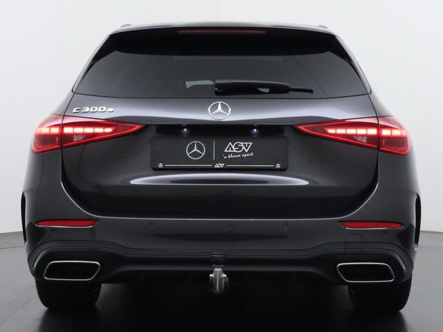 Mercedes-Benz C-KLASSE Estate 300 e Business Solution AMG | Panorama - Schuifdak | Trekhaak Wegklapbaar | Niveauregeling | Head-Up Display | Memorystoelen | Burmester Surround Sound | Apple Carplay & Android Auto