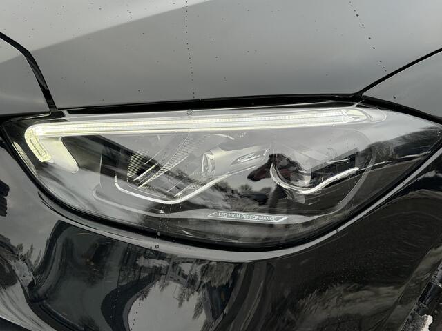 Mercedes-Benz C-KLASSE Estate 300 e AMG Night Line Pano/dak, trekhaak, sfeer verlichting, camera, etc