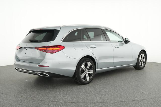 Mercedes-Benz C-KLASSE Estate 300 e Plug-In Hybride | Trekhaak | Ledkoplampen | Sfeerverlichting | Stoelverwarming |Distronic | Rijassistentiepakket Plus | Easy-Pack Achterklep. Inclusief 24 maanden MB Certified garantie voor Europa.
