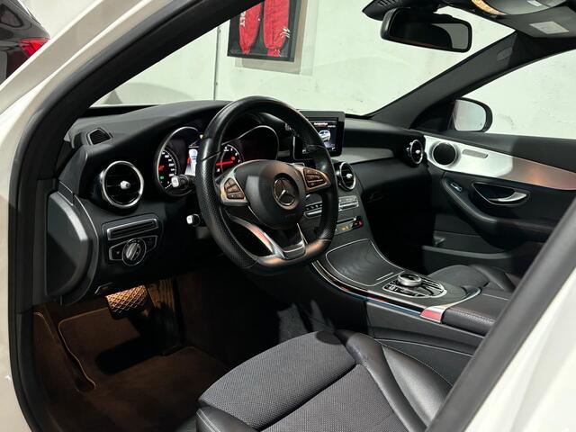 Mercedes-Benz C-KLASSE Estate 180 AMG Sport Edition | AMG | Night | Panoramadak | NL auto |