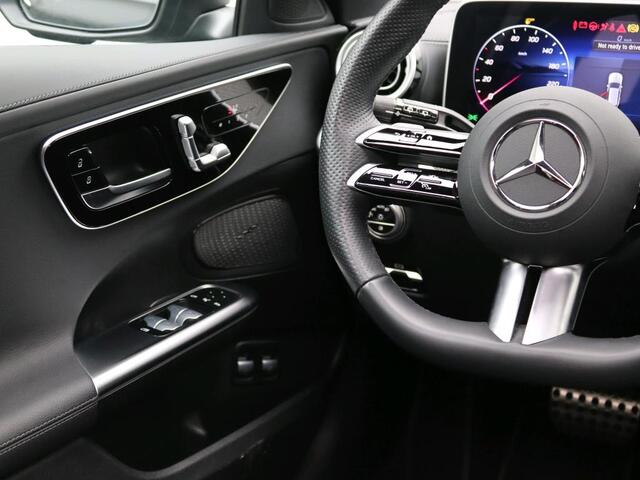 Mercedes-Benz C-KLASSE Estate 300 e Star Edition AMG Line Plus AMG Line | Night Pakket | Panorama Schuif-Kanteldak | Alarm | Sfeerverlichting | Easy Pack Achterklep. Inclusief 24 maanden MB Certified garantie voor Europa.