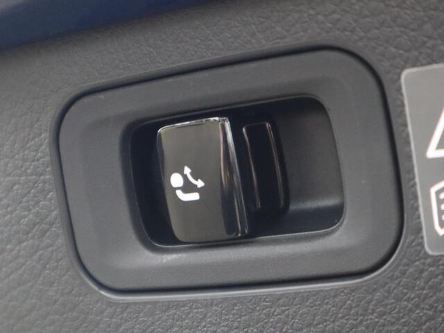 Mercedes-Benz C-KLASSE Estate 300 e Business Solution AMG