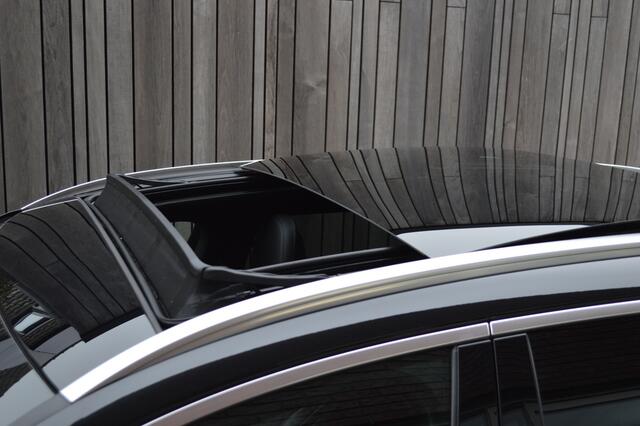 Mercedes-Benz C-KLASSE Estate 300 e AMG Led Panorama Memory Sfeer Camera 360 Head-Up Augmented Pdc