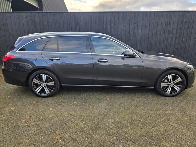 Mercedes-Benz C-KLASSE Estate 300 e Luxury Line
