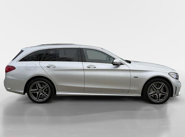 Mercedes-Benz C-KLASSE Estate 300 e Business Solution AMG I Panoramadak I Camera I Burmester I | Apple Carplay/Android Auto | DAB | LED koplampen