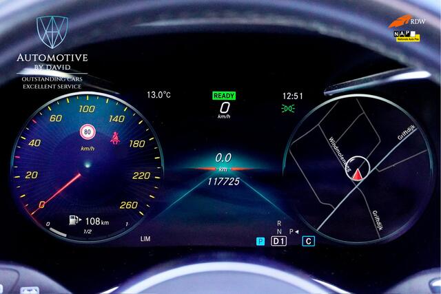 Mercedes-Benz C-KLASSE Estate C200 AMG LINE 184 pk BUS. SOLUTION AUTOMAAT / PANORAMADAK / MATRIX LED / LEDER / ACHTERUITRIJCAMERA / DIGI COCKPIT / NL AUTO / BTW AUTO / APPLE CARPLAY / SFEERVERLICHTING