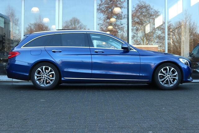 Mercedes-Benz C-KLASSE 200 Estate Premium Plus | Panorama | Trekhaak | Distronic+