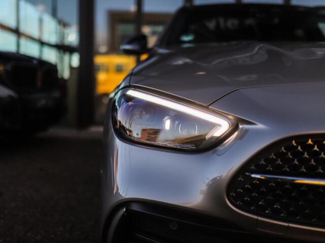 Mercedes-Benz C-KLASSE Estate 300 e Business Solution AMG | Massage | Leder | Camera | Pano | Burmester