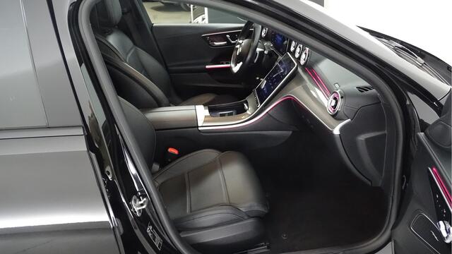 Mercedes-Benz C-KLASSE Estate 300 e AMG Line: Pano / schuifdak, HUD, elec verst stoelen met geheugen, stoelverw en ventilatie, eco ass, act stuur ass, act rijstrook ass, act rem ass, act spoor ass, act dode hoek ass, verkeersteken ass, verkeerslicht weergave, park ass, wasstraa