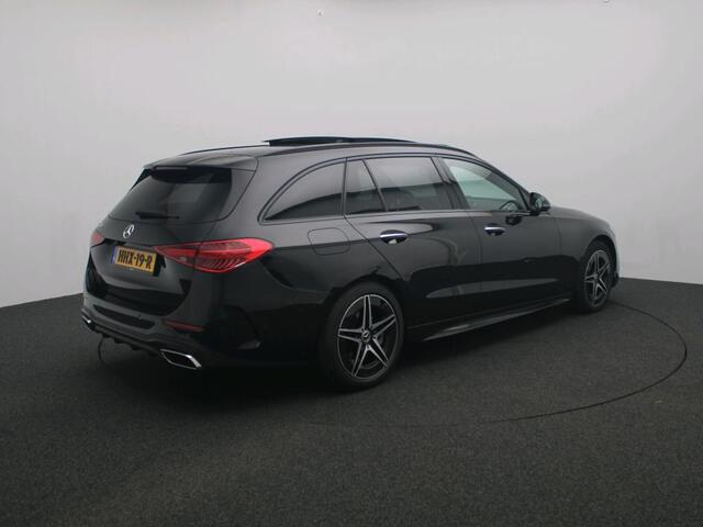 Mercedes-Benz C-KLASSE Estate 300 e Star Edition | Night Pakket | Panoramadak | Alarm Klasse 3 | Distronic | Apple CarPlay | Sfeerverlichting | Memory voorstoelen. Inclusief 24 maanden MB Certified garantie voor Europa.