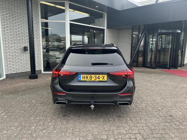 Mercedes-Benz C-KLASSE Estate 300 e Business Solution AMG | Memory | Panoramadak | Trekhaak