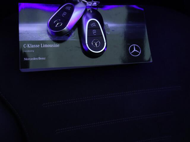 Mercedes-Benz C-KLASSE 300 e AMG Line Limited | Trekhaak | Nightpakket | Parkeerpakket met achteruitrijcamera | KEYLESS GO | Antidiefstalpakket GUARD 360° Plus | Dodehoekassistent | Memorypakket | Sfeerverlichting |