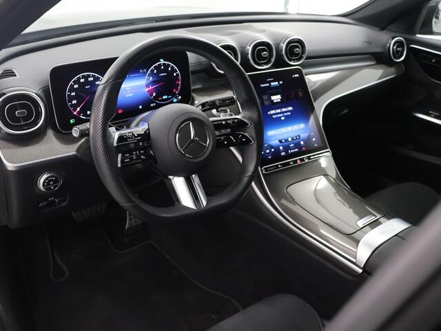 Mercedes-Benz C-KLASSE 180 AMG Line | Distronic | Achteruitrijcamera | Sfeerverlichting | Stoelverwarming |