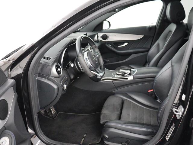 Mercedes-Benz C-KLASSE 300e AMG Limited | Panoramadak | 360 Camera | Stoelverwarming | Trekhaak | Carplay | Leder/Alcantara | Sfeerverlichting | Navigatie | Cruise control | Park Assist |