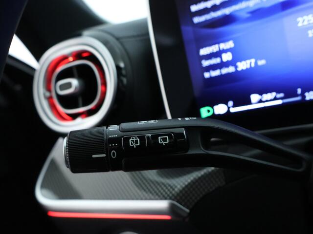 Mercedes-Benz C-KLASSE Estate 180 Star Edition AMG Line | AMG Line | Panoramadak | Trekhaak | Memory voorstoelen | Alarm Klasse 3 | Dodehoek Assist | Easy-Pack Achterklep. Inclusief 24 maanden MB Certified garantie voor Europa.