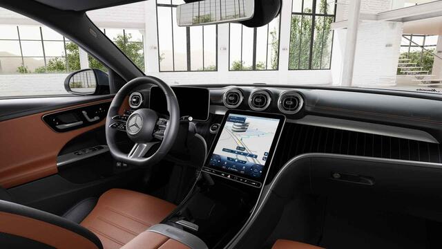 Mercedes-Benz C-KLASSE Estate 300 e AMG Line | Panoramadak | Trekhaak | Rijassistentiepakket | Memory | Digital Light |