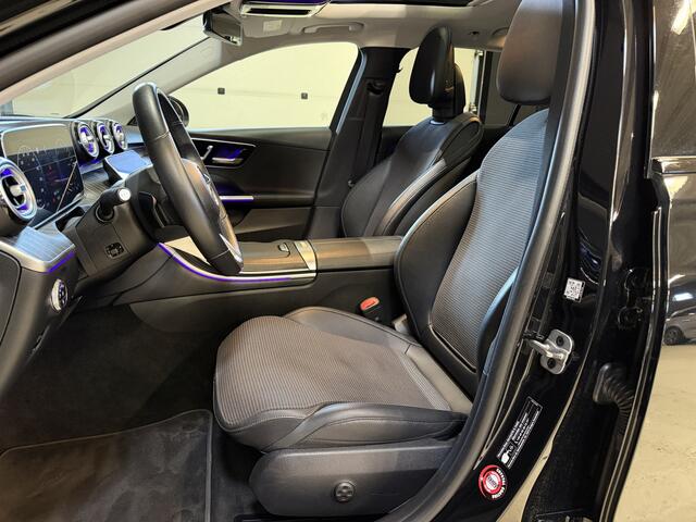 Mercedes-Benz C-KLASSE Estate 300 e Luxury Line | Panoramadak | Sfeerverlichting | Elektr. trekhaak | Carplay | Burmester | Adaptive cruise