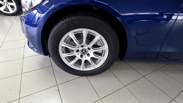 Mercedes-Benz C-KLASSE Estate 200 Ambition