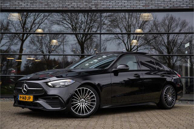 Mercedes-Benz C-KLASSE 180 AMG Line , Panoramadak, Carplay, 19 inch, Volleder