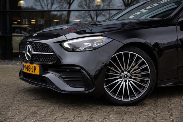 Mercedes-Benz C-KLASSE 180 AMG Line , Panoramadak, Carplay, 19 inch, Volleder