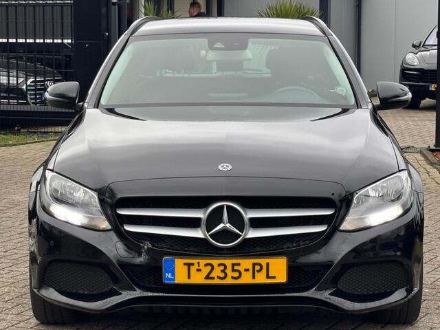 Mercedes-Benz C-KLASSE Estate C220 Diesel 2018 Zwart Handgeschakeld 127.000 KM