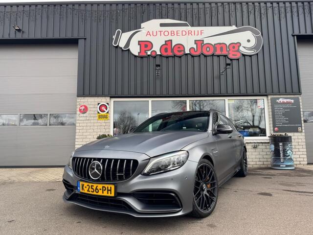 Mercedes-Benz C-KLASSE C63 S AMG Premium plus Facelift Sportuitlaat Keramisch Kuipstoelen Carbon Parfum Ram vol!