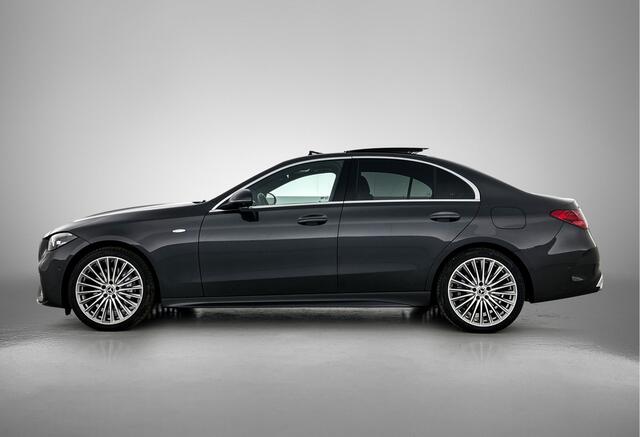 Mercedes-Benz C-KLASSE 300 e Business Solution AMG AMG Line | NIght Pakket | Panorama Schuif-Kanteldak | !9 Inch AMG Velgen | Memory Voorstoelen. Inclusief 24 maanden MB Certified garantie voor Europa.