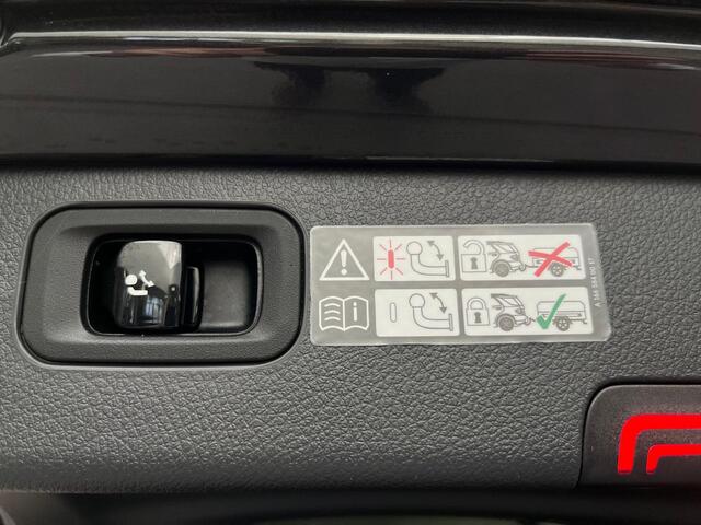 Mercedes-Benz C-KLASSE Estate 200 Launch Edition AMG Line | TREKHAAK | BURMESTER | LASER LIGHT |