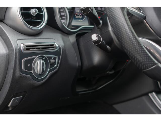 Mercedes-Benz C-KLASSE Coupé 200 AMG Night|Manufaktur|LED|19"|New Service