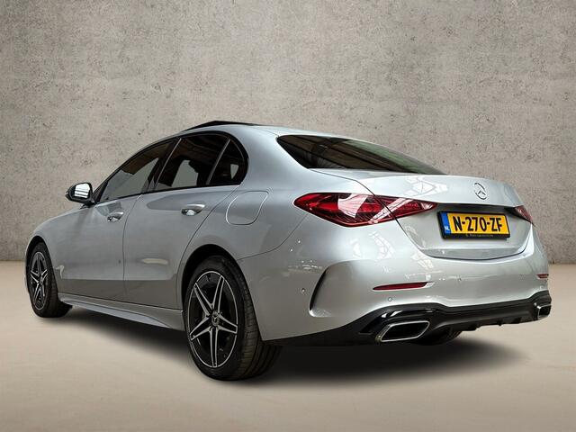 Mercedes-Benz C-KLASSE 300 e AMG Line 279Pk Automaat (PANORAMADAK, APPLE CARPLAY, GROOT NAVI, BURMESTER, CAMERA, SPORTSTOELEN, SFEERVERLICHTING, STOELVERWARMING, NIEUWSTAAT)