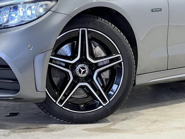 Mercedes-Benz C-KLASSE Estate 300 e Business Solution AMG Limited | Navigatie/Android/Apple Carplay | LM Velgen 18" | Panoramaschuifdak | Voorstoelen Verwarmd | Sfeer verlichting | Multibeam Led |