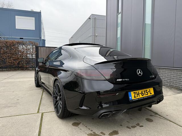 Mercedes-Benz C-KLASSE Coupé AMG 63 S Mercedes-Benz C-klasse Coupé 63 S AMG