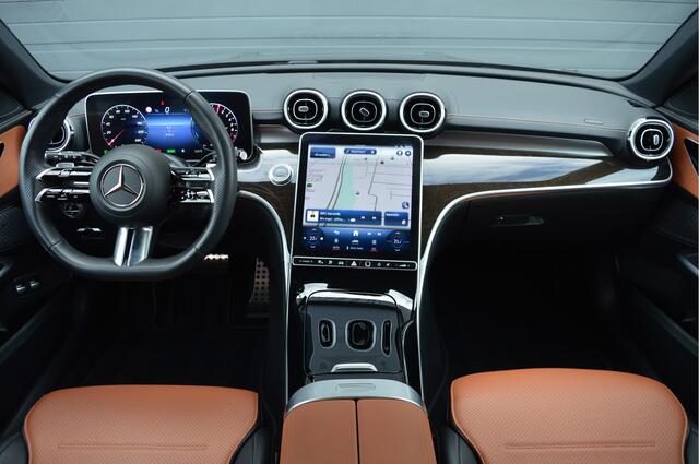 Mercedes-Benz C-KLASSE Estate 300 e AMG Line | PANO | CAM | TREKHAAK |