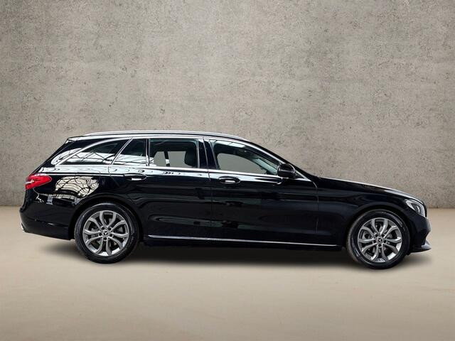 Mercedes-Benz C-KLASSE 180 Sport 156Pk automaat (NAVIGATIE, CAMERA, CRUISE, SPORTSTOELEN, LED KOPLAMPEN, NIEUWE APK, NIEUWSTAAT)