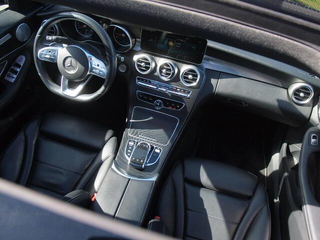 Mercedes-Benz C-KLASSE 200 Premium Plus Pack | AMG Line | Panoramadak | Camera | Burmester | Sfeerverlichting |