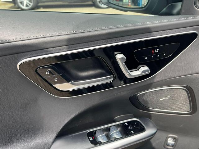 Mercedes-Benz C-KLASSE 300 AMG Line VAN: 43.900,- VOOR: 39.877,- UW LENTEVOORDEEL: 4.023,- | MEGA COMPLEET!! | RIJKLAARPIJS incl. 12mnd BOVAG