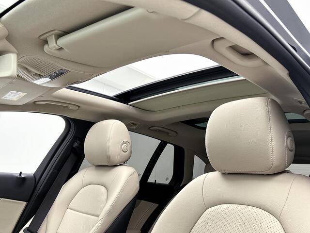 Mercedes-Benz C-KLASSE Estate 180 Business Solution Avantgarde Trekhaak | Panoramadak | Multi spaaks lichtmetalen velgen | Navigatie | Parking support | Inclusief 24 maanden MB Certified garantie voor Europa.