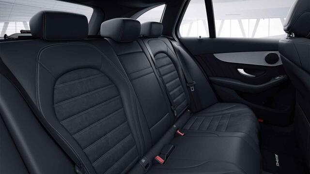 Mercedes-Benz C-KLASSE Estate 200 Business Solution AMG | Panoramadak | Widescreen | Stoelverwarming | Navigatie | High Performance koplampen |