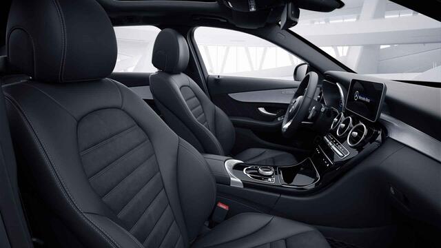 Mercedes-Benz C-KLASSE Estate 200 Business Solution AMG | Panoramadak | Widescreen | Stoelverwarming | Navigatie | High Performance koplampen |