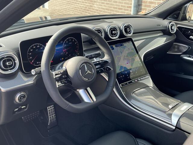 Mercedes-Benz C-KLASSE Estate 180 Star Edition AMG | Night Pakket | Panoramadak | Trekhaak | Burmester 3D Surround Sound | Elektrisch Verstelbare Stoelen + Memory | Apple CarPlay | Android Auto | Dodehoekassistent | Sfeerverlichting | Stoelverwarming