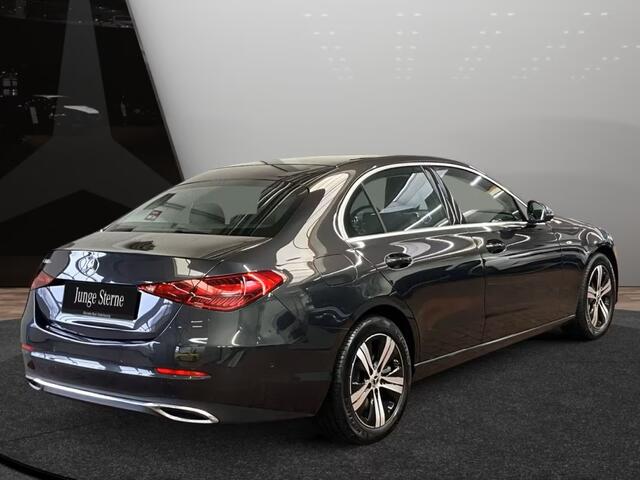 Mercedes-Benz C-KLASSE 300e AVANTGARDE ** HIGH LED, NAVI+, MEMORY, VERW. STUUR, SPIEGEL-PACK ** 1e EIG - Ex MB-AG - ¤ 19.200,= onder NP ** ** INFORMEER OOK NAAR ONZE AANTREKKELIJKE FINANCIAL-LEASE TARIEVEN **