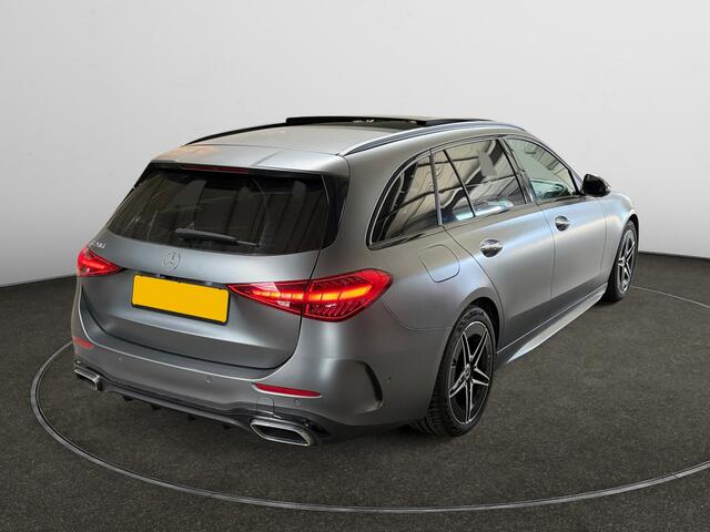 Mercedes-Benz C-KLASSE Estate 200 AMG Designo Edition Aut- Mountaingrijs Magno, Panoramadak, Burmester Audio, Sfeerverlichting, Carbon