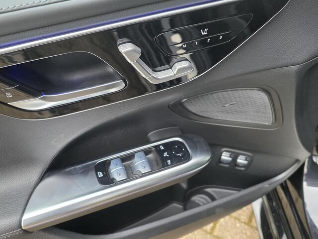 Mercedes-Benz C-KLASSE Estate 300 e AMG Line | Wegkl. Trekhaak | Stoelverwarming | PDC Voor+Achter+Camera | Dodehoekdetectie | ECC | Navigatie |