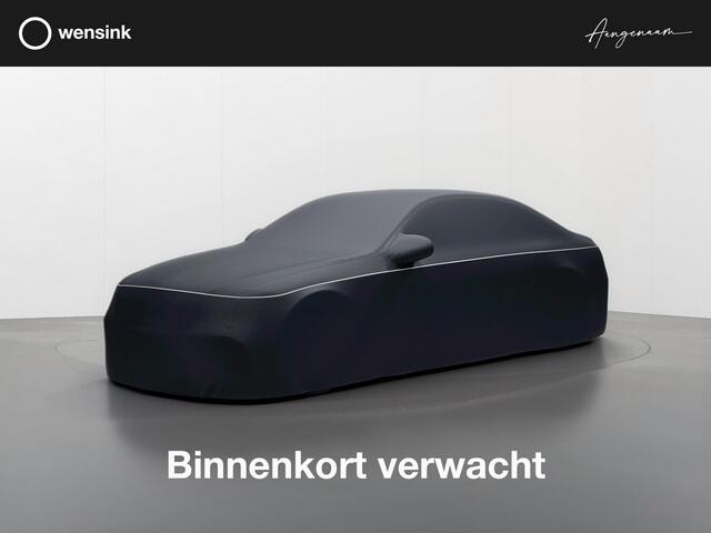 Mercedes-Benz C-KLASSE 180 Star Edition AMG Line | Panoramadak | Memory stoelen | 360 camera | Digital light | Sfeerverlichting |