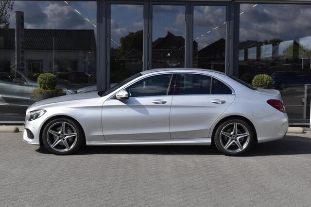 Mercedes-Benz C-KLASSE 180 Business Solution AMG