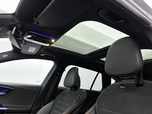 Mercedes-Benz C-KLASSE Estate 300 e AMG Plug-In Hybride | AMG-Line Interieur | AMG-Line Exterieur | 360 Camera | Panorama Schuifkanteldak | Nightpakket | Trekhaak | Inclusief 24 maanden MB Certified garantie voor Europa.