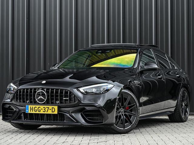 Mercedes-Benz C-KLASSE AMG 63 S E Performance | Achterasbesturing | Panoramadak | 360 Camera | Burmester | Memory seats | Carbon inleg | Ambiance interieur |