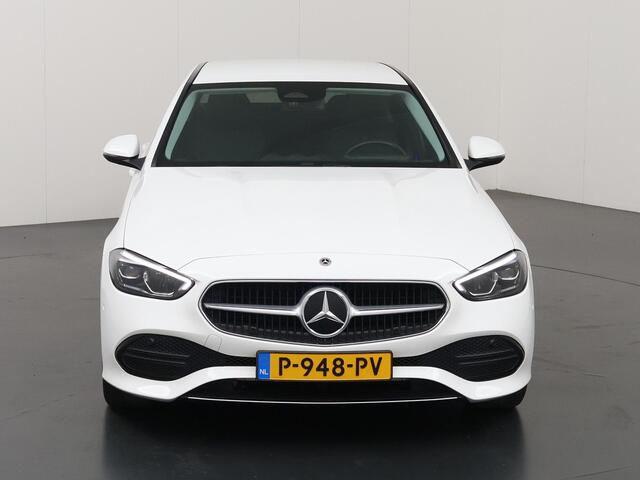 Mercedes-Benz C-KLASSE 200 Launch Edition Luxury Line | Distronic | Getint glas | Stoelverwarming |
