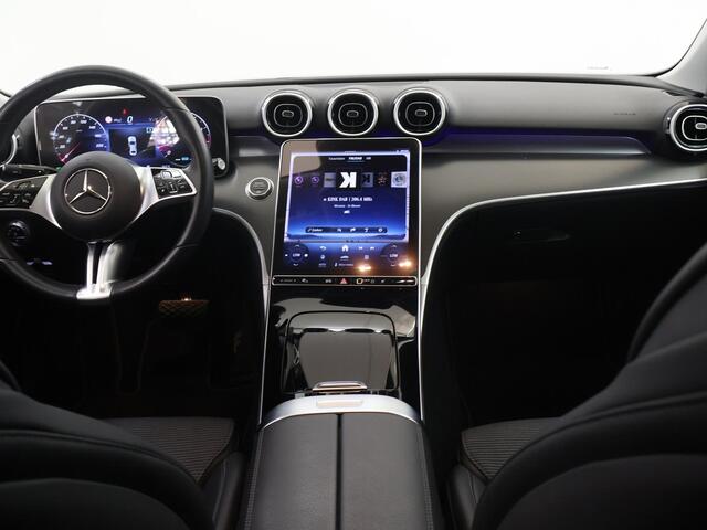 Mercedes-Benz C-KLASSE 200 Launch Edition Luxury Line | Distronic | Getint glas | Stoelverwarming |