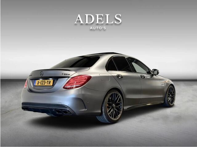 Mercedes-Benz C-KLASSE AMG 63 S Keramisch Panodak Schaalstoelen Performance Night Pakket IWC Burmester HUD
